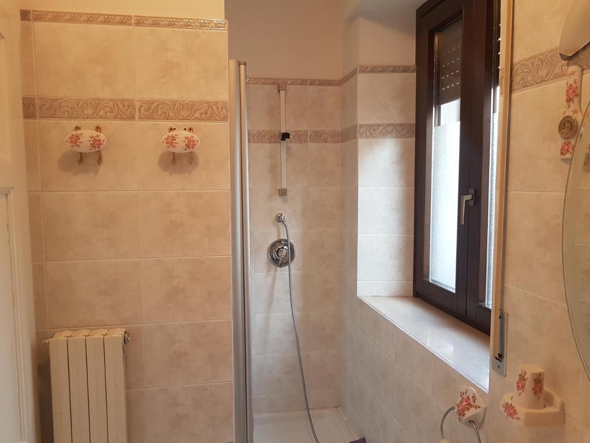 La Casa Blanca Bed & Breakfast Grottammare Luaran gambar